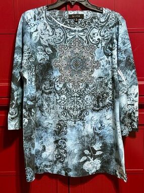 B.L.E.U. Medallion Print Tunic